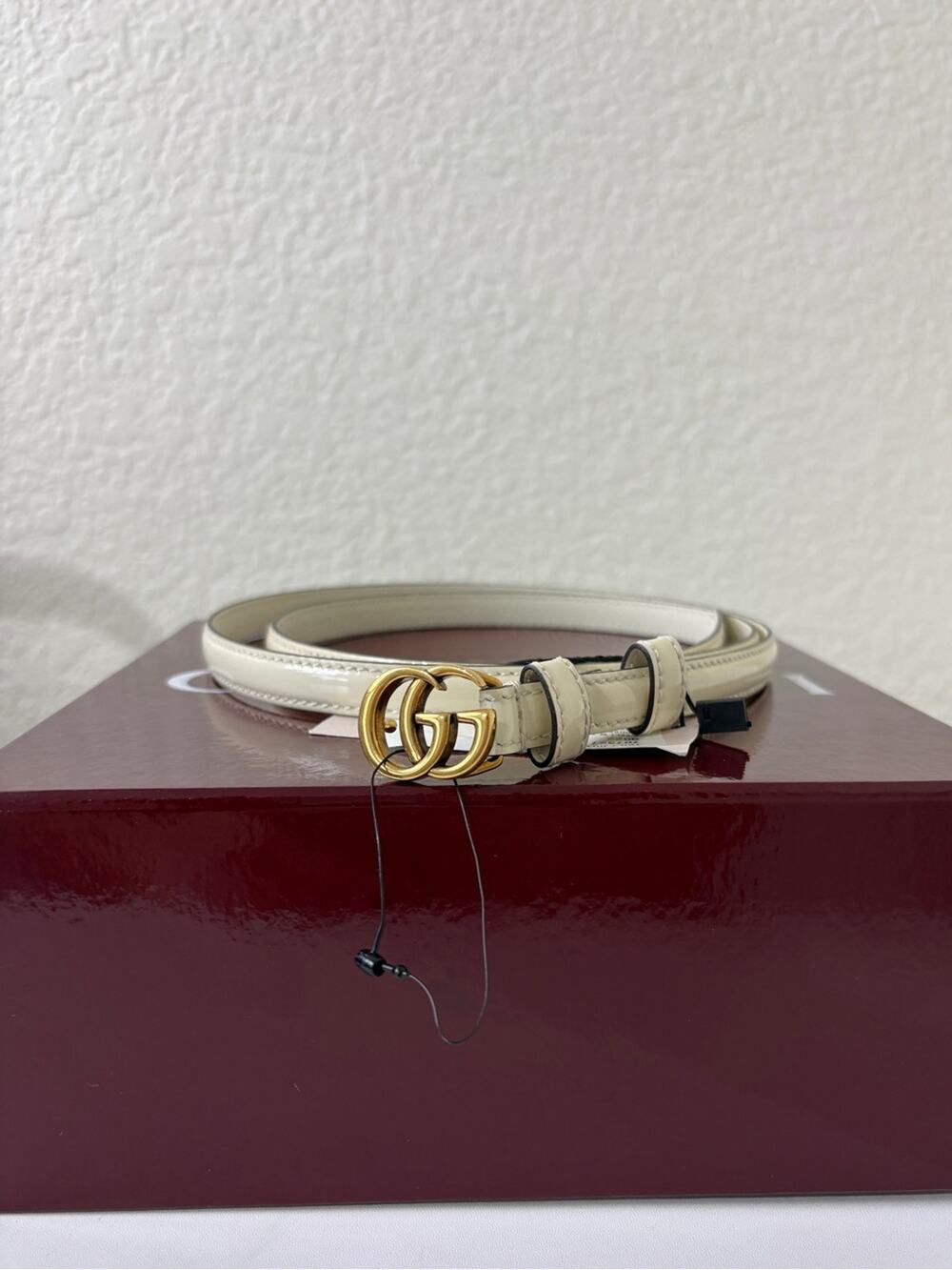 Sold-Gucci GG white patent leather thin belt 95cm